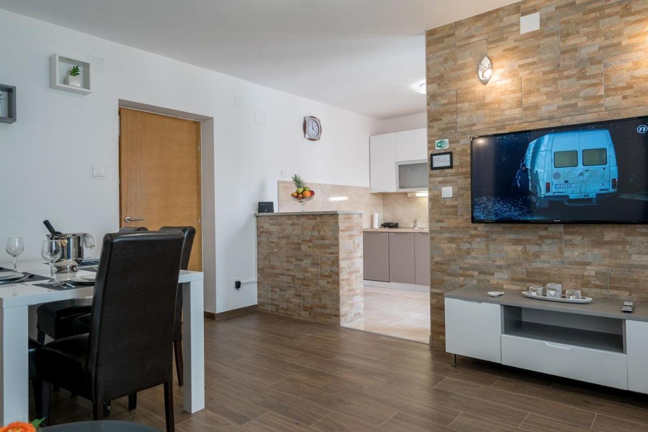 Apartment Anteo Free Parking Сплит Экстерьер фото